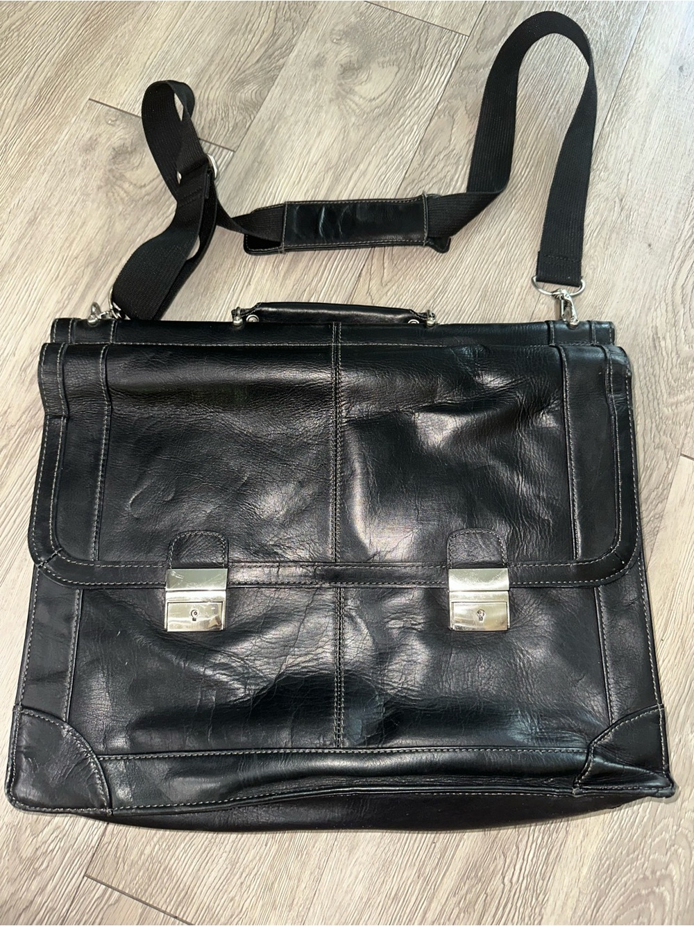Vtg Wilson Leather Pelle Studio Black Laptop Messenger Bag Briefcase